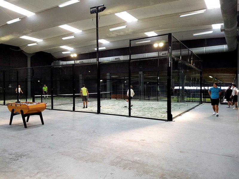 Urban Fut5. GreenPark_Portugal_Padel_ProyectoresTC_1.jpg